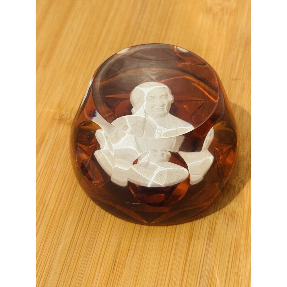 Cristal d'Albret limited Edition Golda Meir Prime Minister of Israel Paperweight - Picture 3 of 5